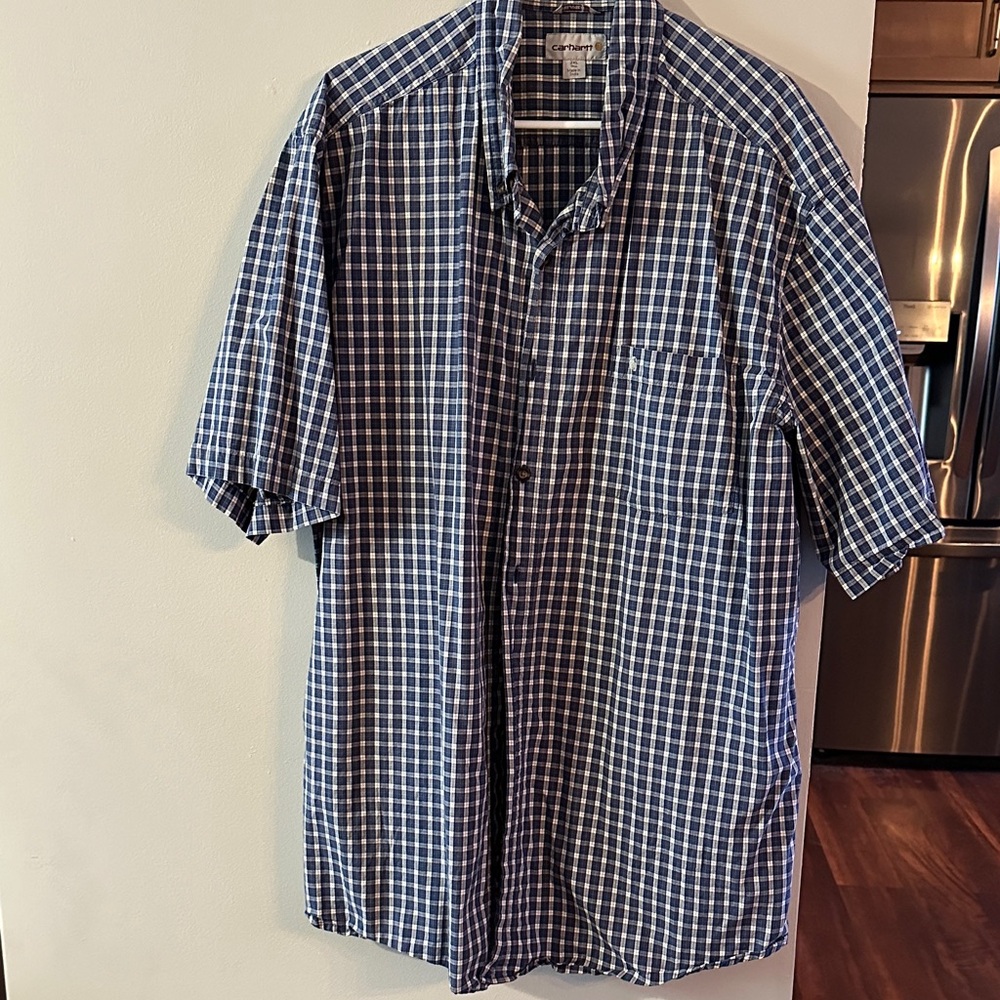 Carhartt short sleeve button down, logo shirt, like new
